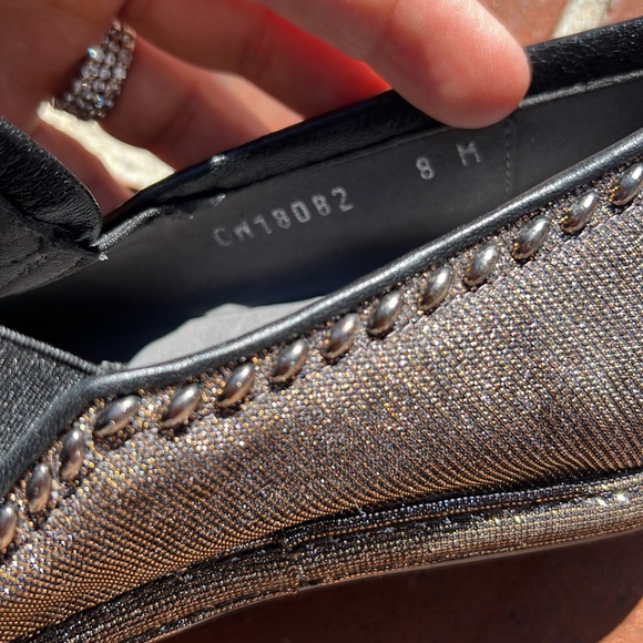 Stuart Weitzman sparkly metallic look slip. - Picture 13 of 17